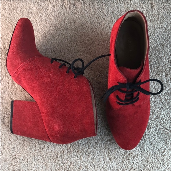 Red booties - Picture 5 of 5